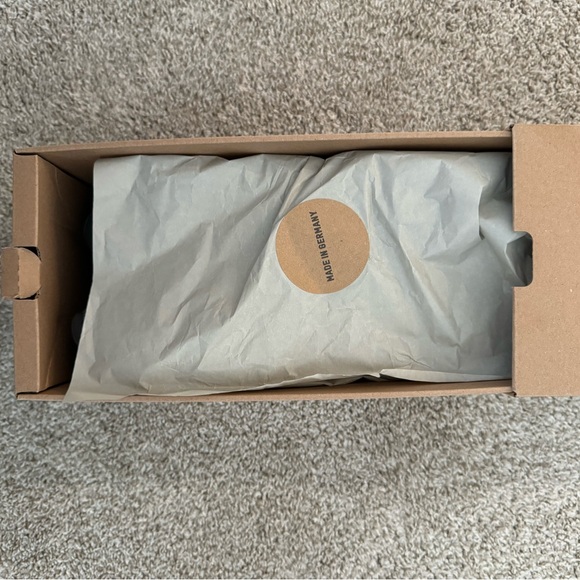 Yeezy 450 Size 10 - Picture 6 of 6